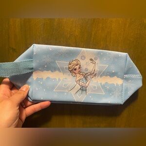 Frozen Themed Blue Pouch